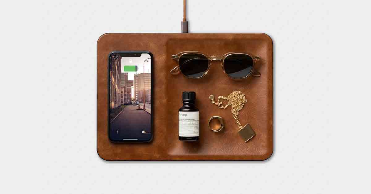 Luxury wireless charger and accessory tray